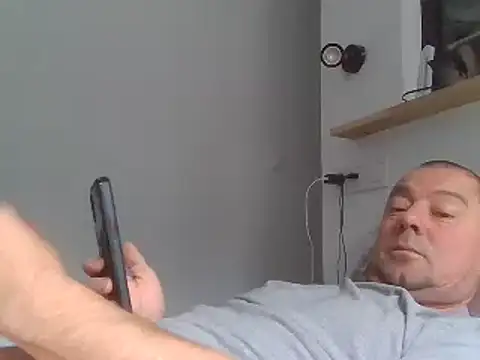 hugoboys4576 live sex cam