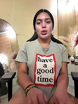 TS-SimplyTheBest live sex cam