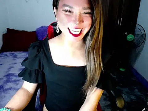 sofiathe1st live sex cam