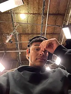 StrokingDaddy4 live sex cam