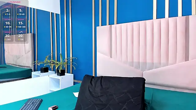 AmaraFierce live sex cam