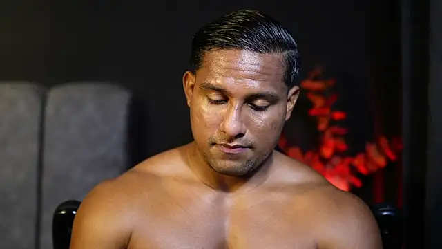 CallumMuscle live sex cam