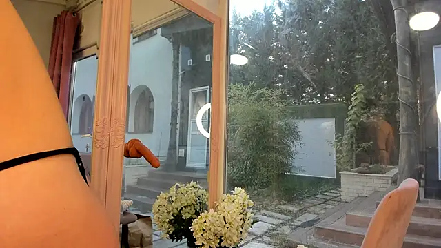 Mia__Milan live sex cam