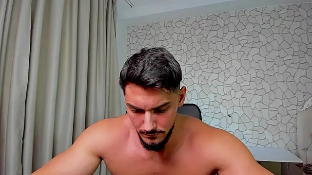 ClintMasters live sex cam