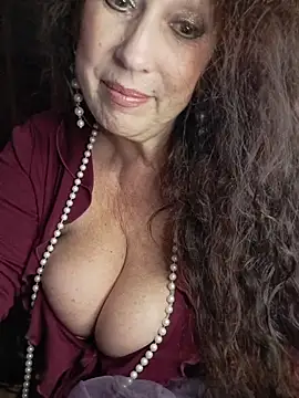 GypsyEsmeralda live sex cam