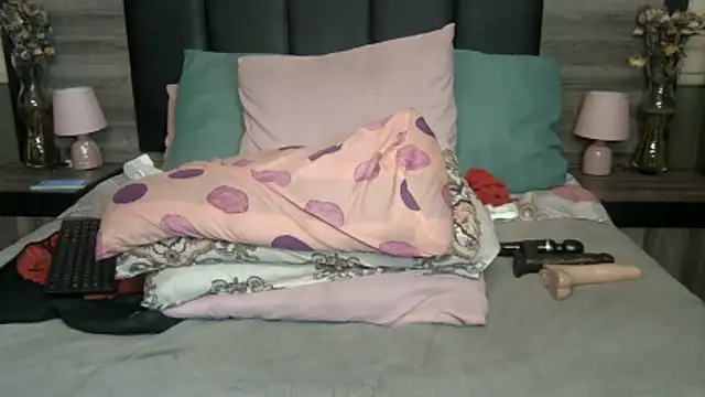 BigButt-MomJ75 live sex cam