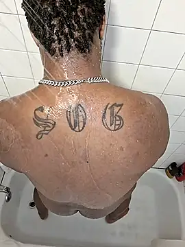 KeYBuMp323 live sex cam