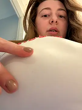 curvyflawless live sex cam