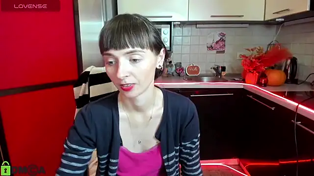 TayanaJons live sex cam