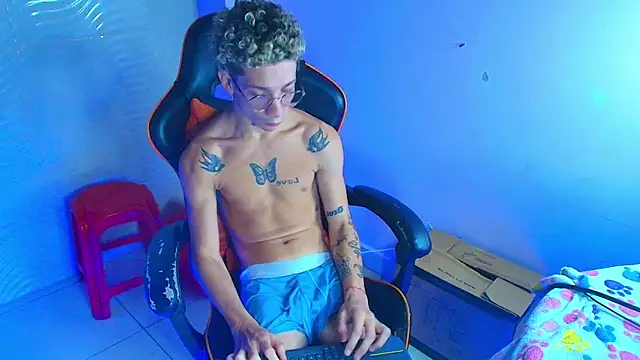 mateodeamjo live sex cam