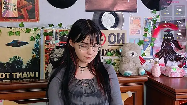 BereniceBattersby live sex cam