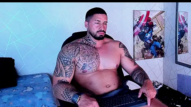 Cristian_Walker live sex cam