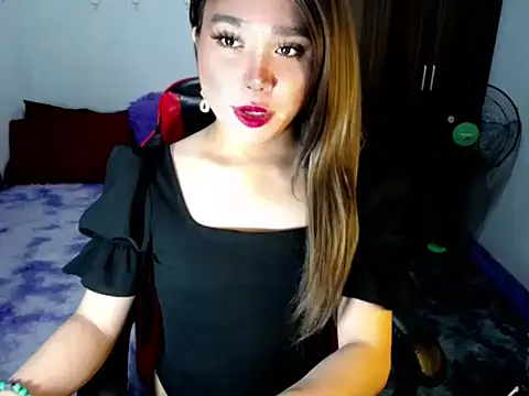 sofiathe1st live sex cam