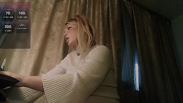 TsPostophere live sex cam