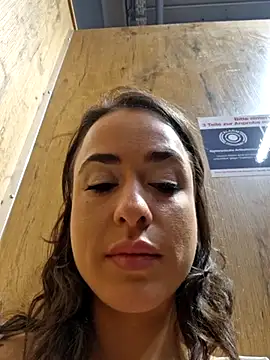 LydiaMaus96 live sex cam