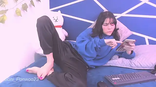 soni_ponwoo live sex cam