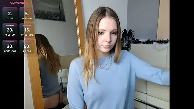 Frosty_Princess live sex cam