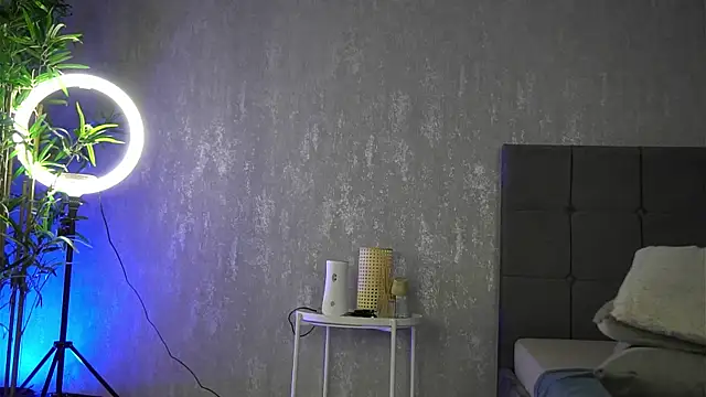 KatelynSparks live sex cam