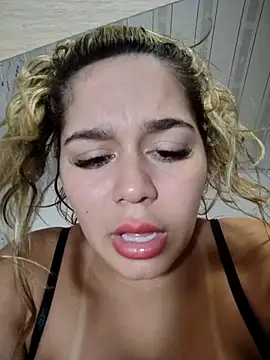 LaurenWelly_ live sex cam