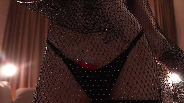 Adelheidd live sex cam