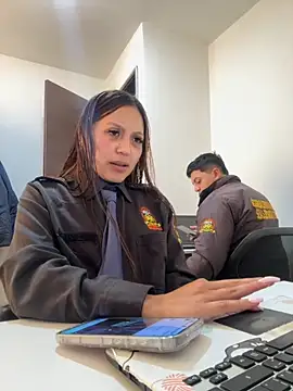 Emily-7_ live sex cam