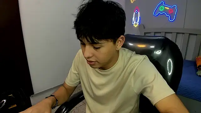 StiwenTwink live sex cam