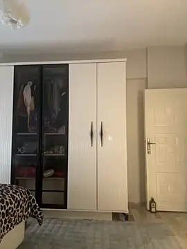 Teengirlmiaa live sex cam