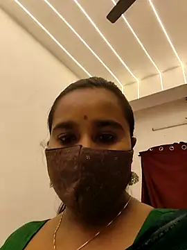 anupoma-G live sex cam