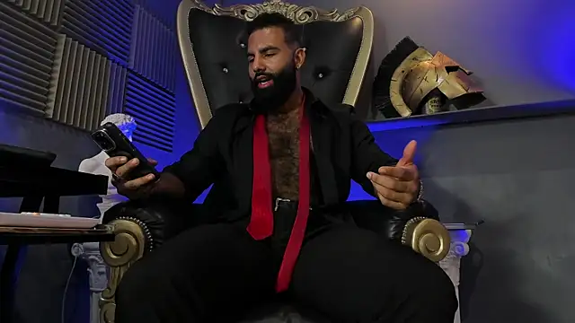 BeardAndrew live sex cam