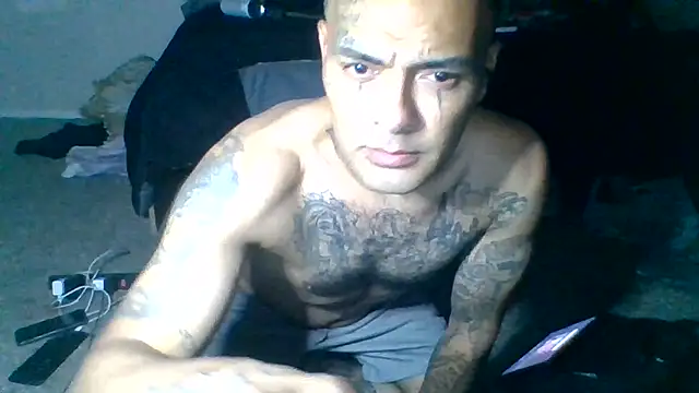 Houstonslong1 live sex cam