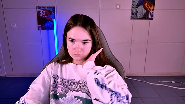 May_Bloom live sex cam