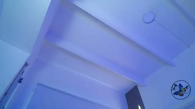 _Miaaleon live sex cam