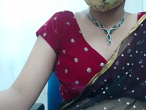 Lovely_Siri_23 live sex cam