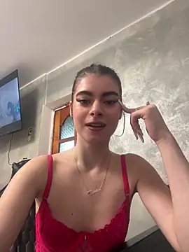 MissHerra2 live sex cam