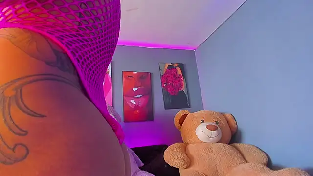 big_ass_show live sex cam