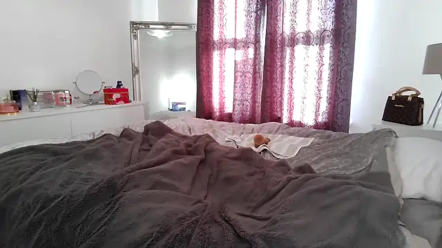 TanyaTaylor45 live sex cam