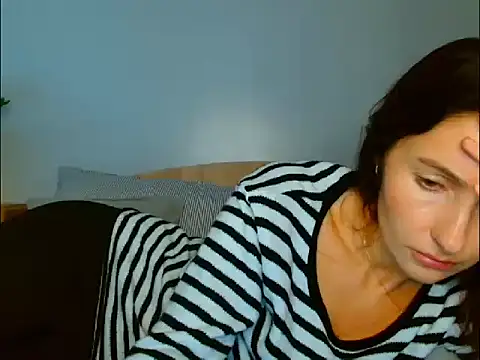 Irina9793 live sex cam