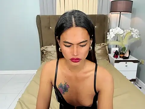 1HotAsianTS live sex cam