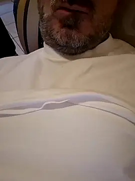 1talianBeutifulCock live sex cam