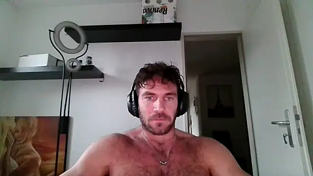 alpha-hunk live sex cam
