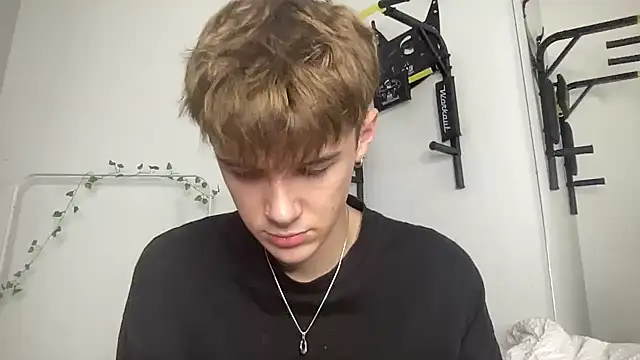 Milk_Guy live sex cam