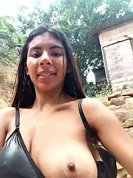 chaparritahot99 live sex cam