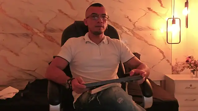 johan_miller0 live sex cam