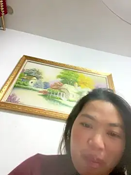 Nhung584 live sex cam