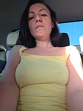 Risky_woman live sex cam