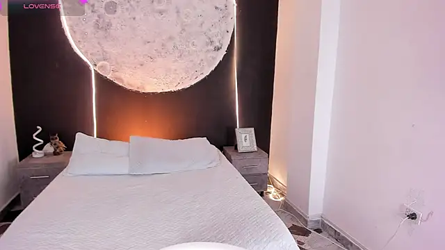 RoseCassie live sex cam