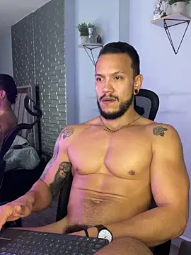 ARON_TAYLER01 live sex cam