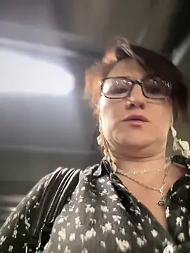 ZhenjaPoledance live sex cam