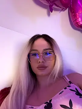 mollyxxx live sex cam