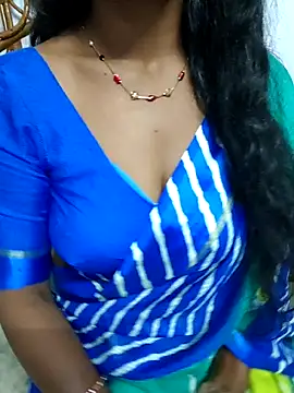 Sravya__ live sex cam